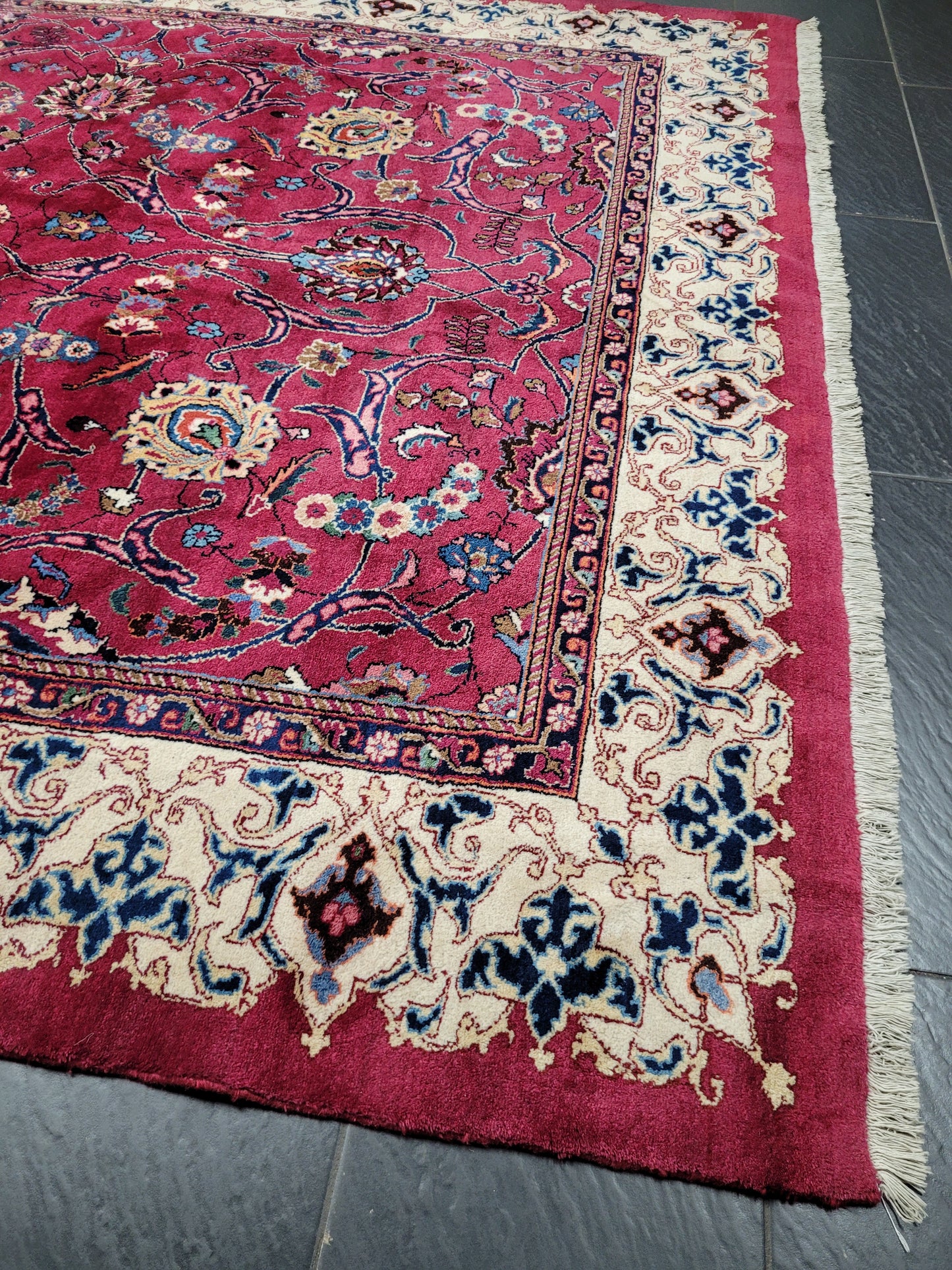 Masched Teppich 500x220 cm florales Muster kräftige Wolle seltenes Stück