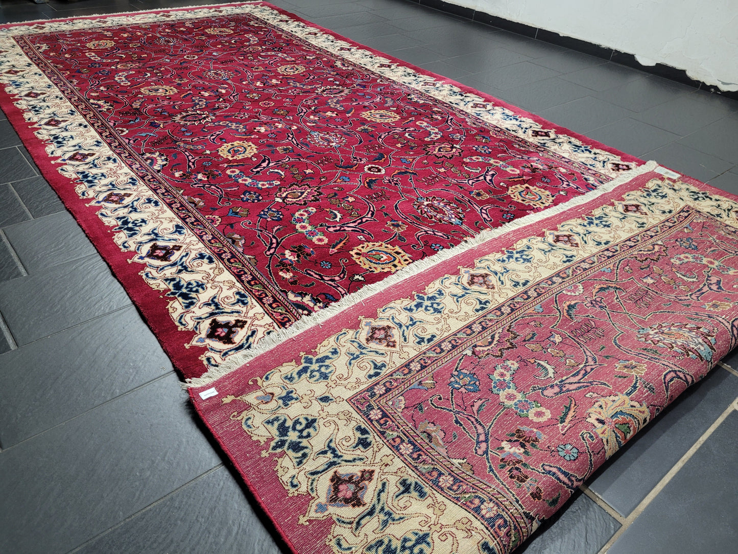 Masched Teppich 500x220 cm florales Muster kräftige Wolle seltenes Stück