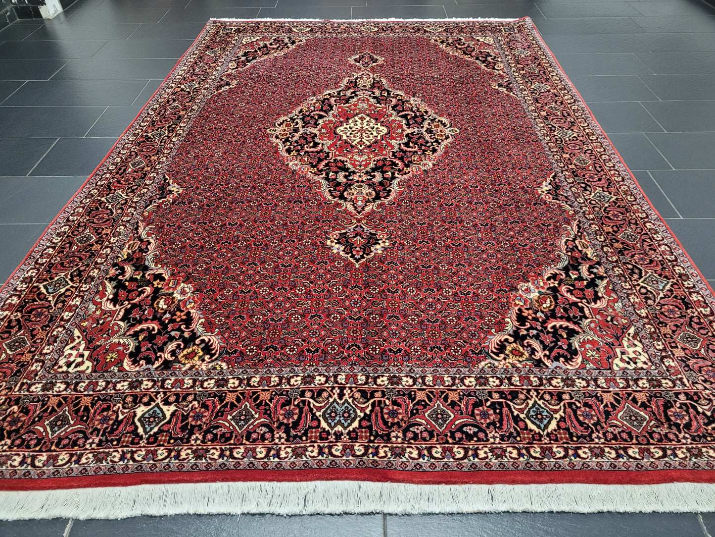 Bidjar Teppich 305x205 cm feine Korkwolle Tekab Medaillon