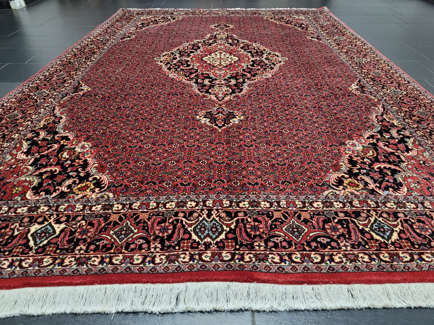 Bidjar Teppich 305x205 cm feine Korkwolle Tekab Medaillon