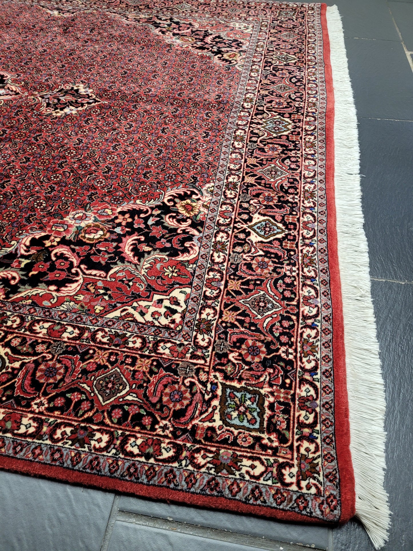 Bidjar Teppich 305x205 cm feine Korkwolle Tekab Medaillon