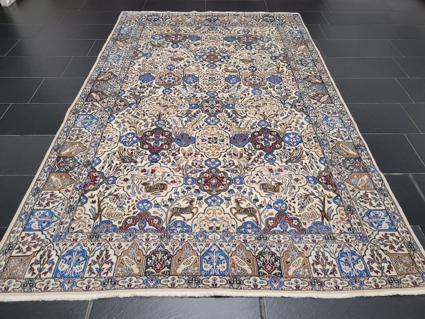 Nain Teppich 200x175 cm feine Korkwolle mit Seide Jagdmotiv