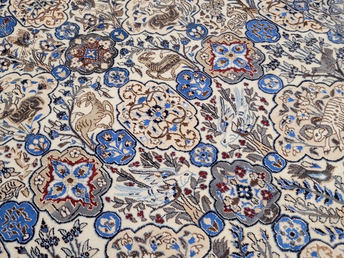 Nain Teppich 200x175 cm feine Korkwolle mit Seide Jagdmotiv