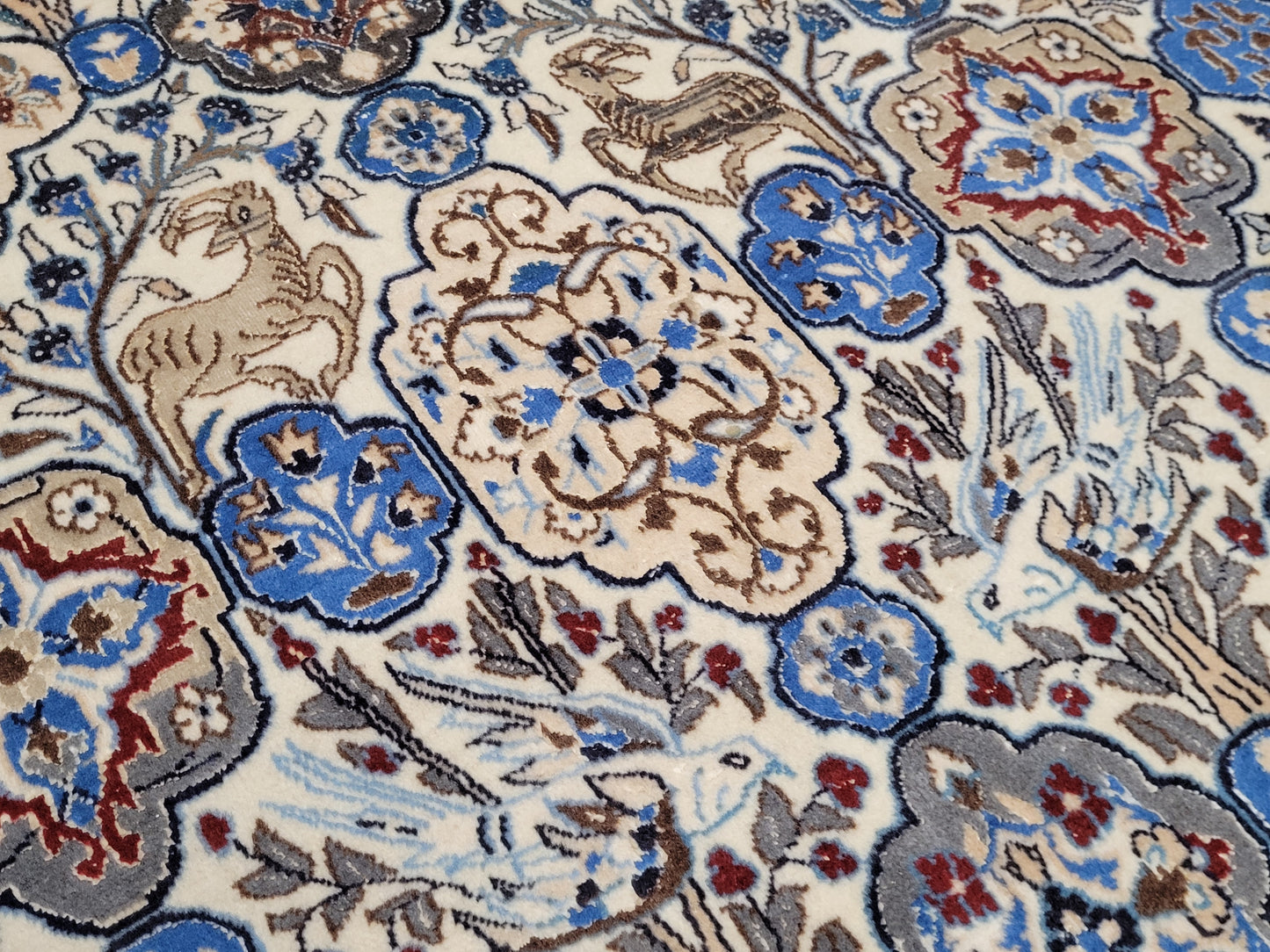 Nain Teppich 200x175 cm feine Korkwolle mit Seide Jagdmotiv