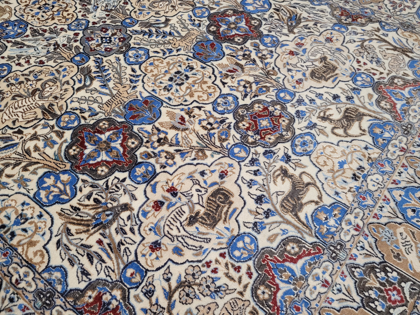 Nain Teppich 200x175 cm feine Korkwolle mit Seide Jagdmotiv