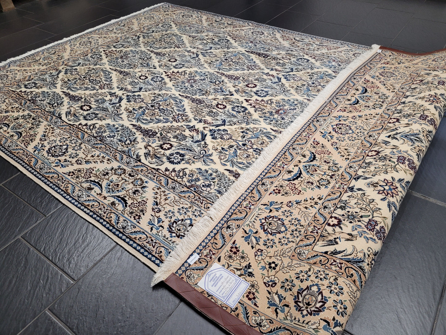 Nain Teppich 300x200 cm feine Korkwolle mit Seide – Vogel- und Blumenmotiv