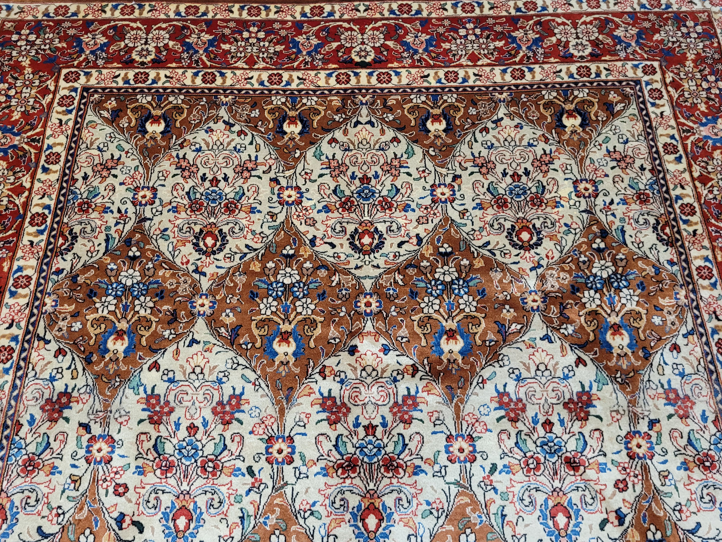 Keshan Teppich Korkwolle florales Medaillonmuster 290x200 cm