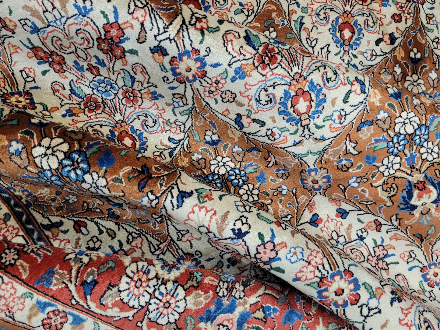 Keshan Teppich Korkwolle florales Medaillonmuster 290x200 cm