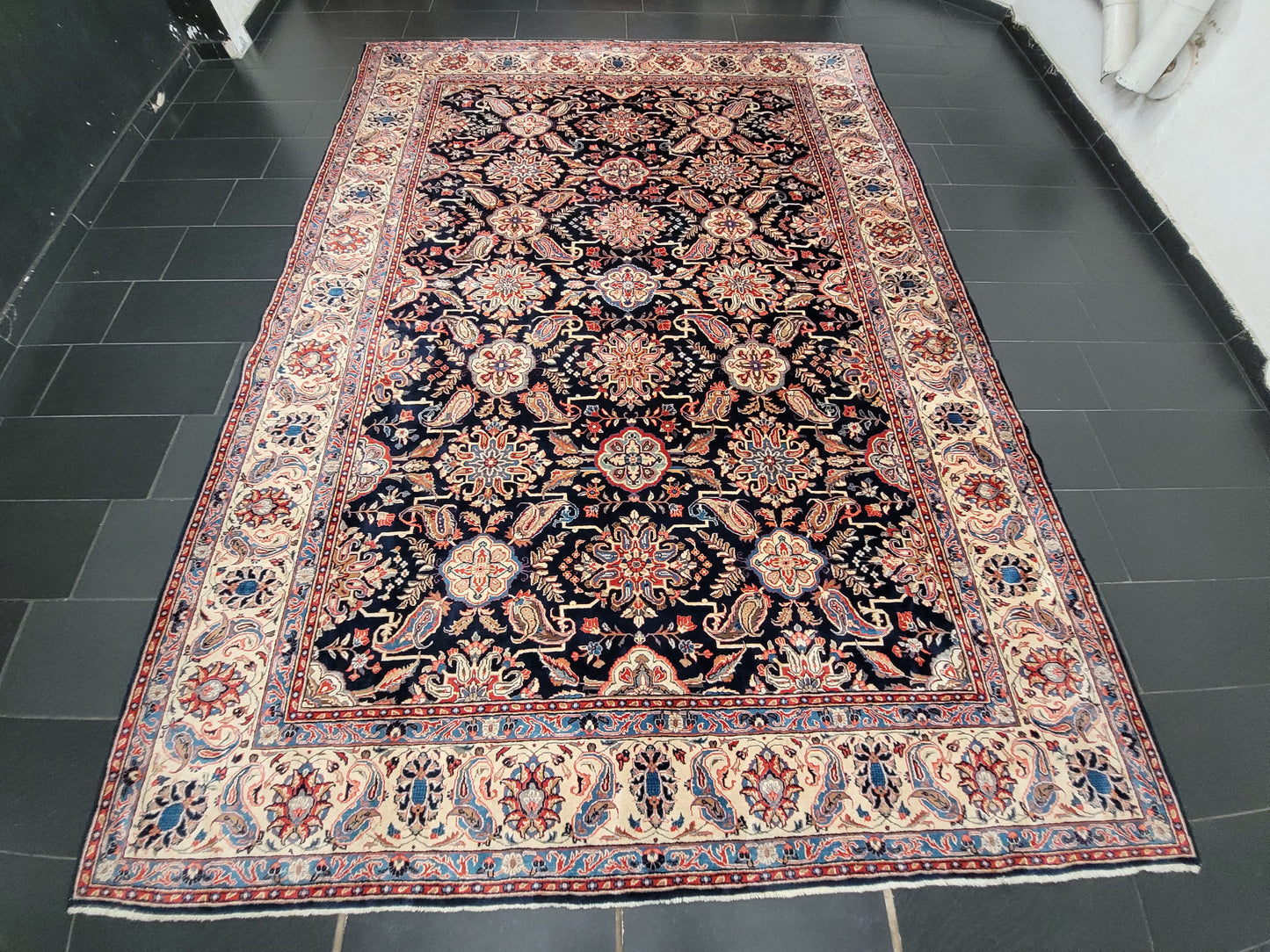 Sarough Teppich Korkwolle florales Design 370x270 cm