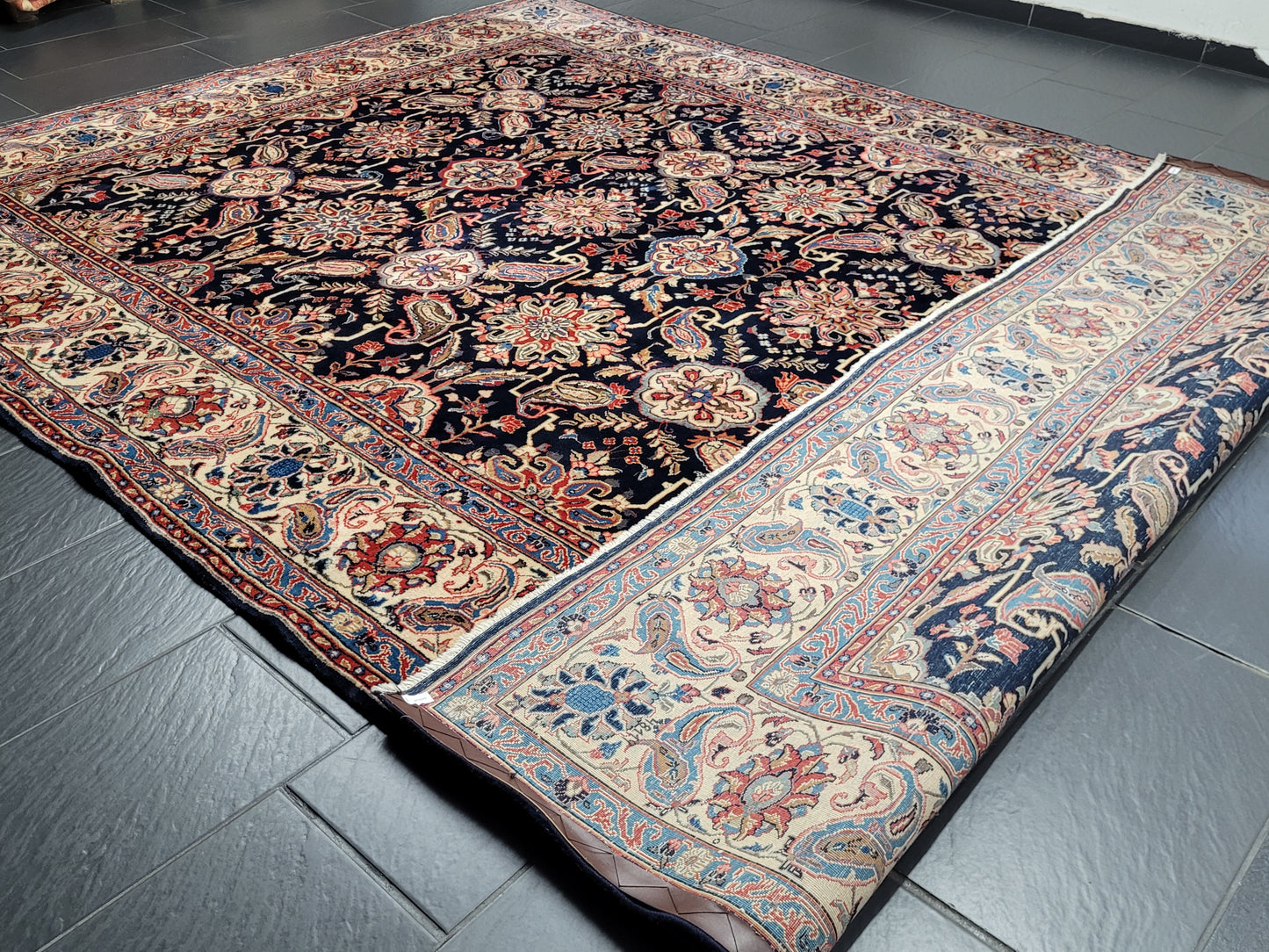 Sarough Teppich Korkwolle florales Design 370x270 cm