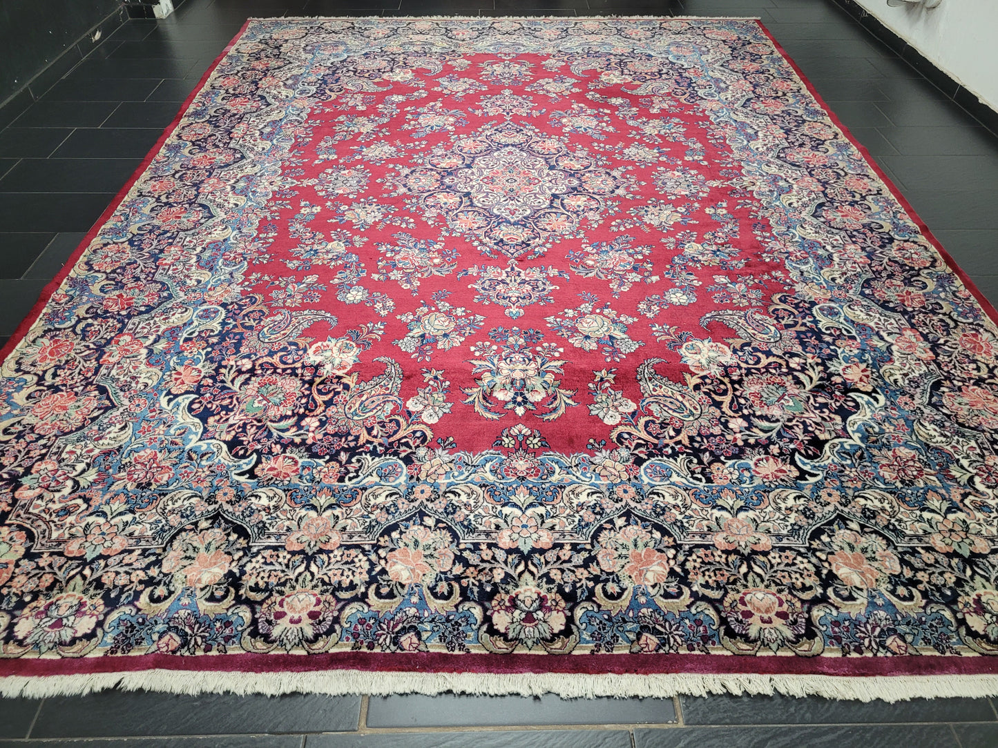 Mesched Teppich Korkwolle Medaillon Design 425x310 cm