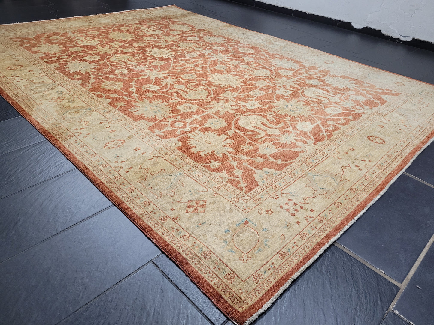 Ziegler Teppich handgeknüpft florales Design 340x250 cm