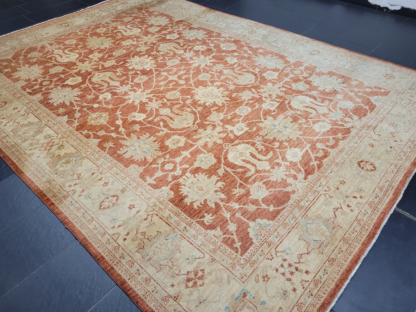 Ziegler Teppich handgeknüpft florales Design 340x250 cm