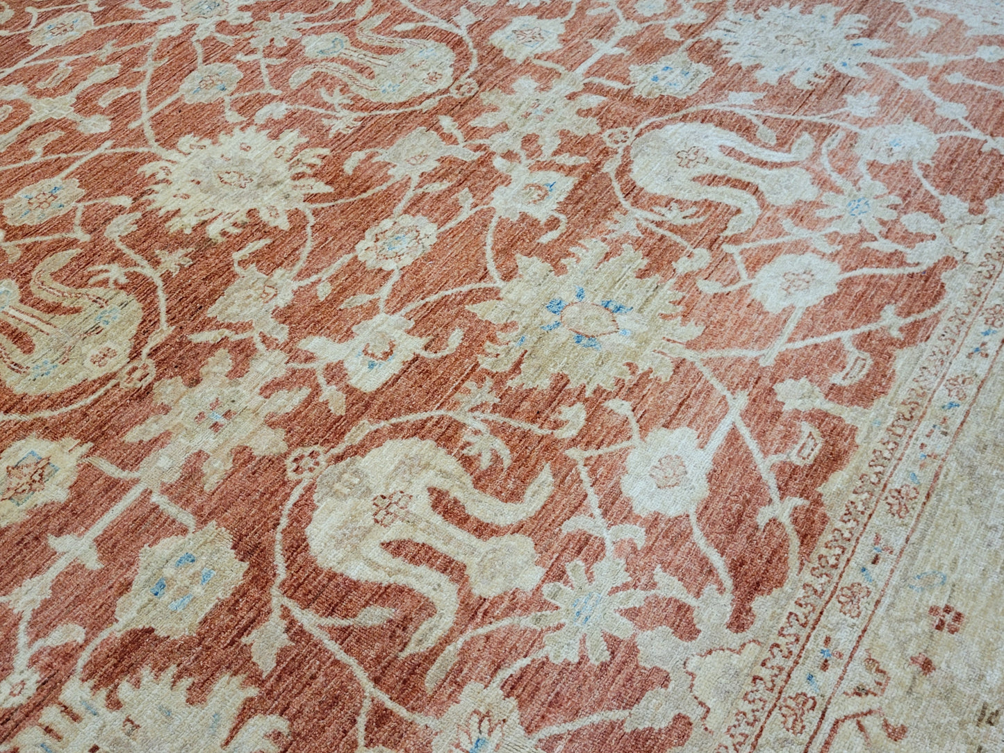 Ziegler Teppich handgeknüpft florales Design 340x250 cm