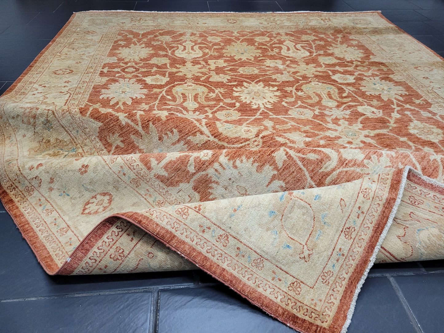 Ziegler Teppich handgeknüpft florales Design 340x250 cm