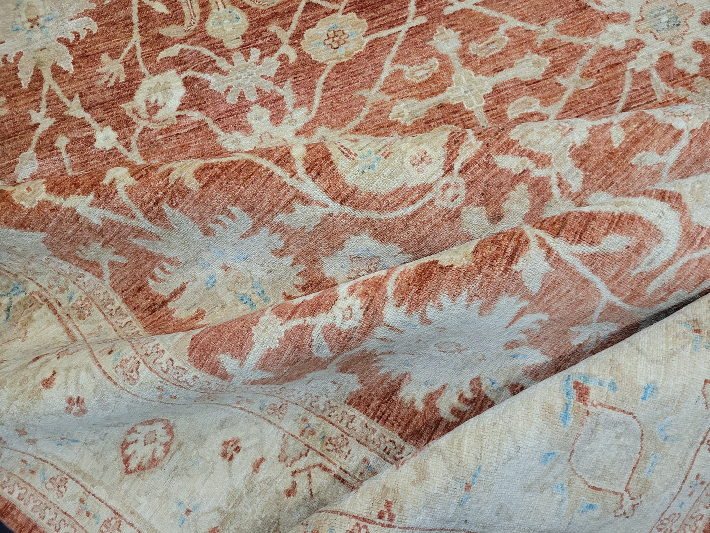 Ziegler Teppich handgeknüpft florales Design 340x250 cm