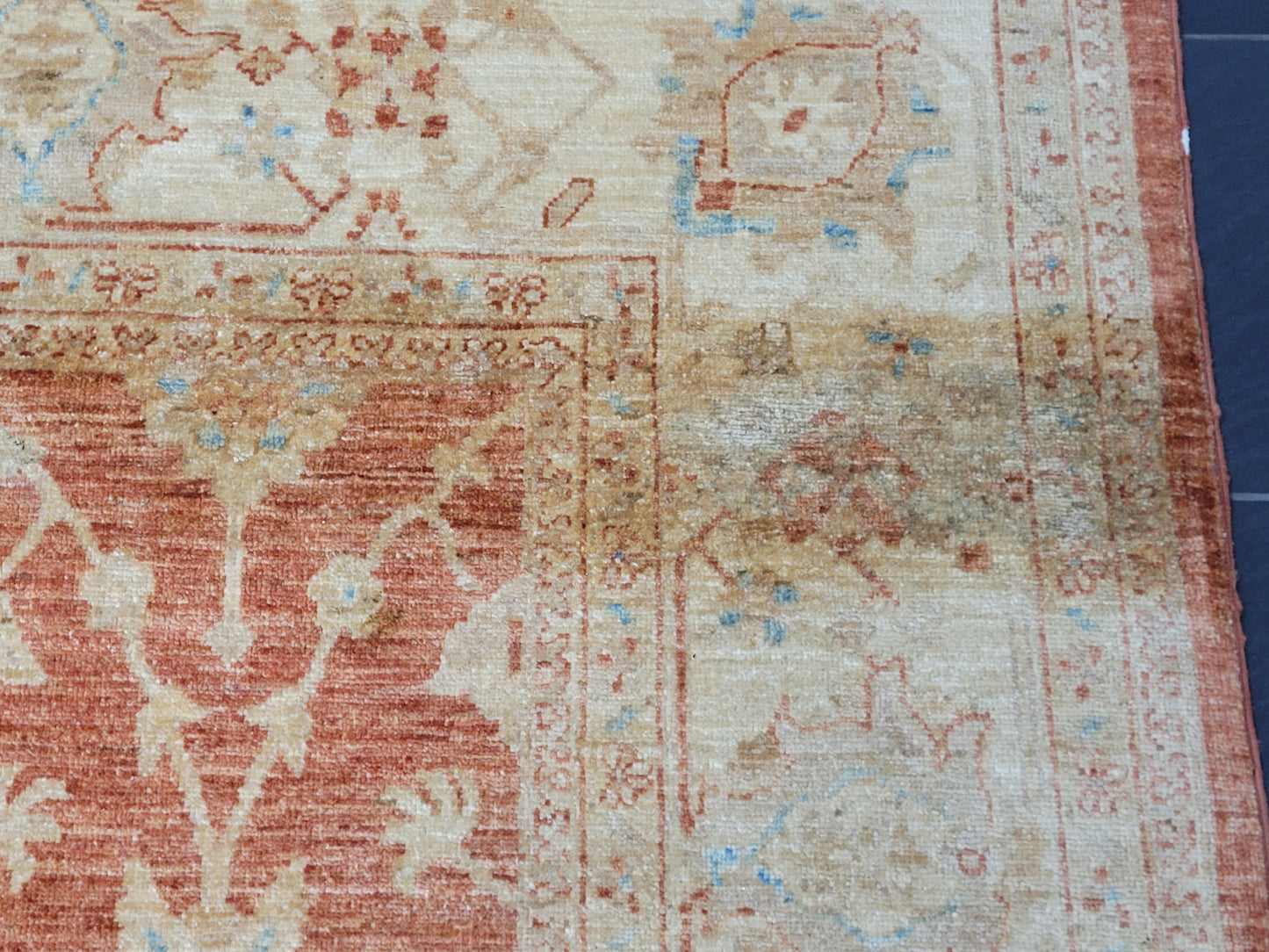 Ziegler Teppich handgeknüpft florales Design 340x250 cm