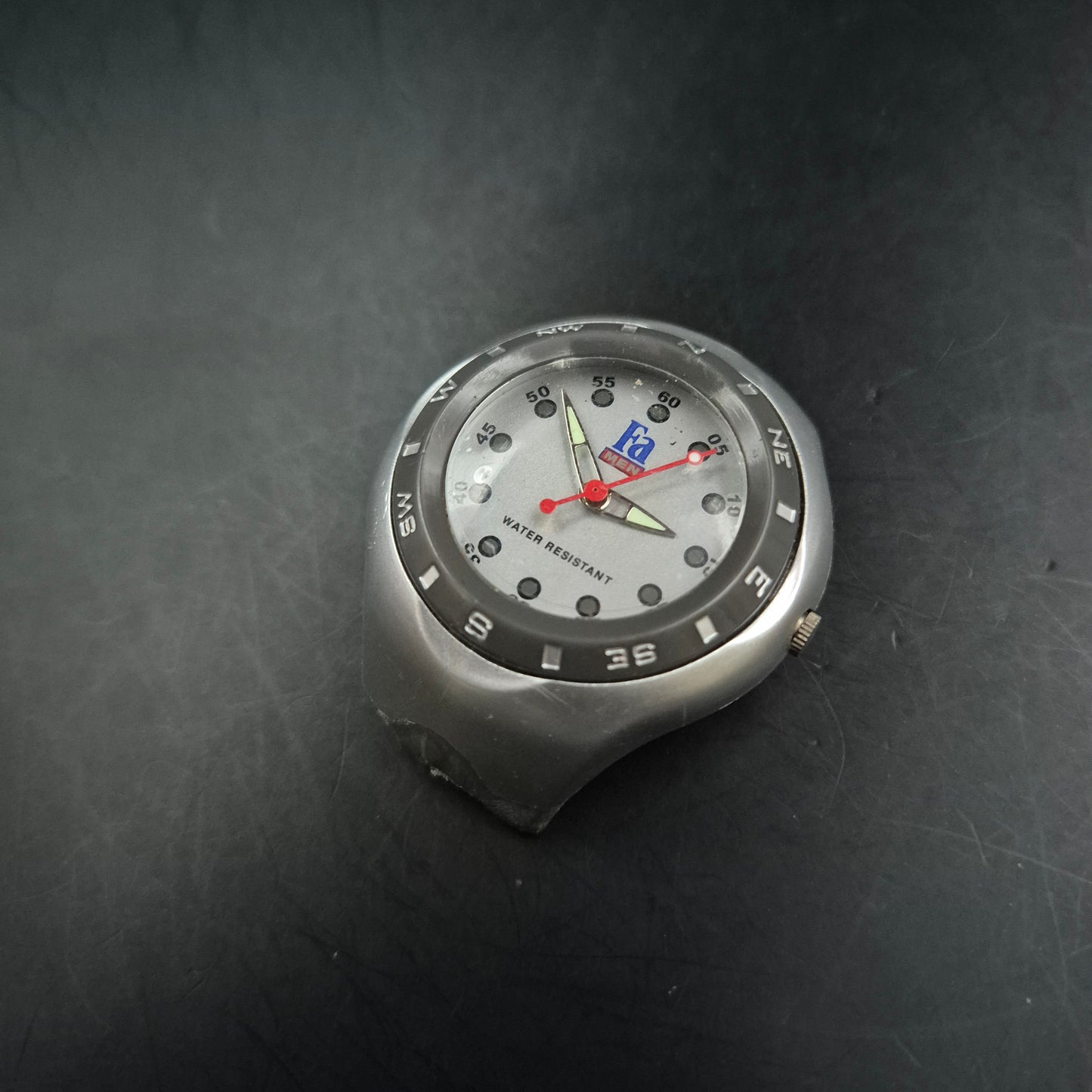 Fa Men Herren Uhr – Sportliches Design mit Edelstahlgehäuse