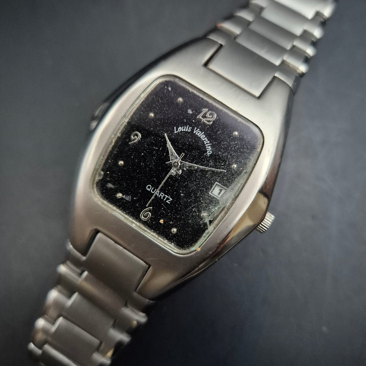 Louis Valentino Herren Uhr – Schwarzes Zifferblatt & Edelstahlarmband