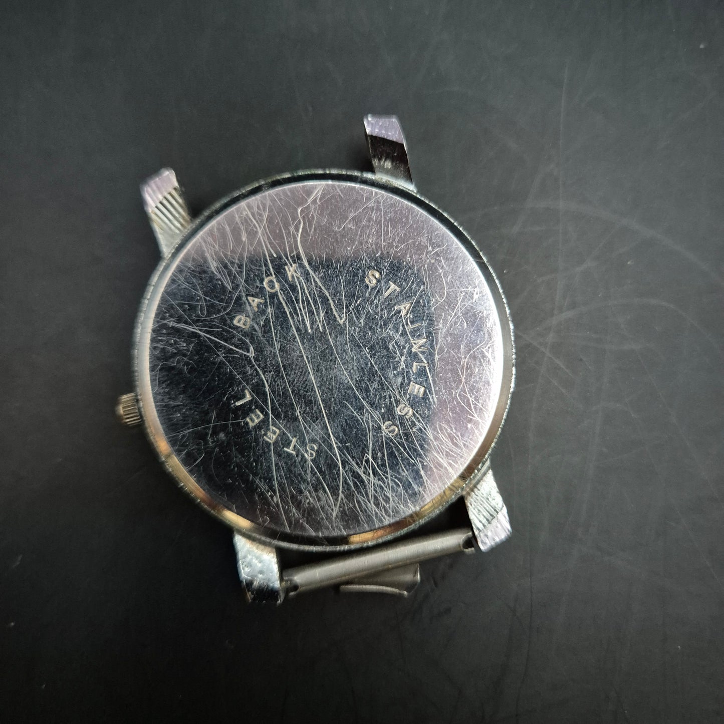 SAMY Herren Uhr – Schwarzes Zifferblatt im sportlichen Look