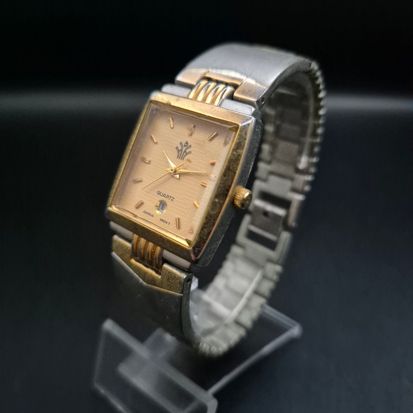 Elegante Damen Uhr im Two-Tone Design – Gold und Silber