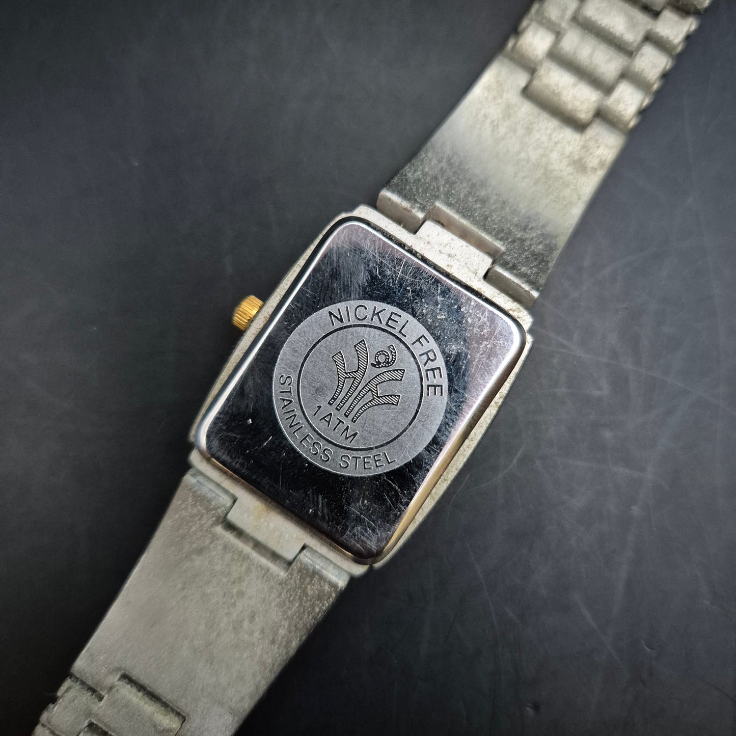 Elegante Damen Uhr im Two-Tone Design – Gold und Silber