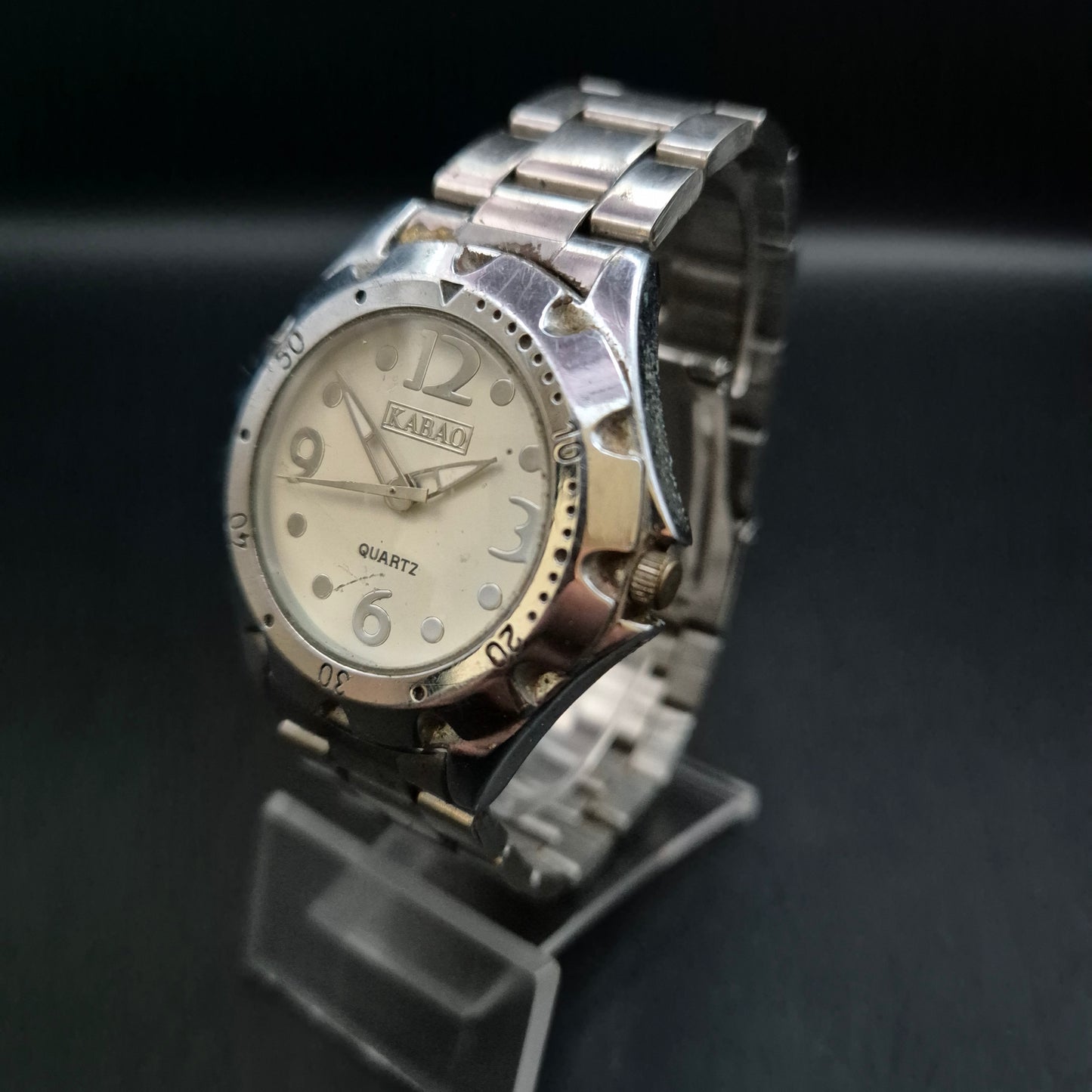 Sportliche KABAO Herren Uhr – Silberfarben mit Taucher-Ästhetik