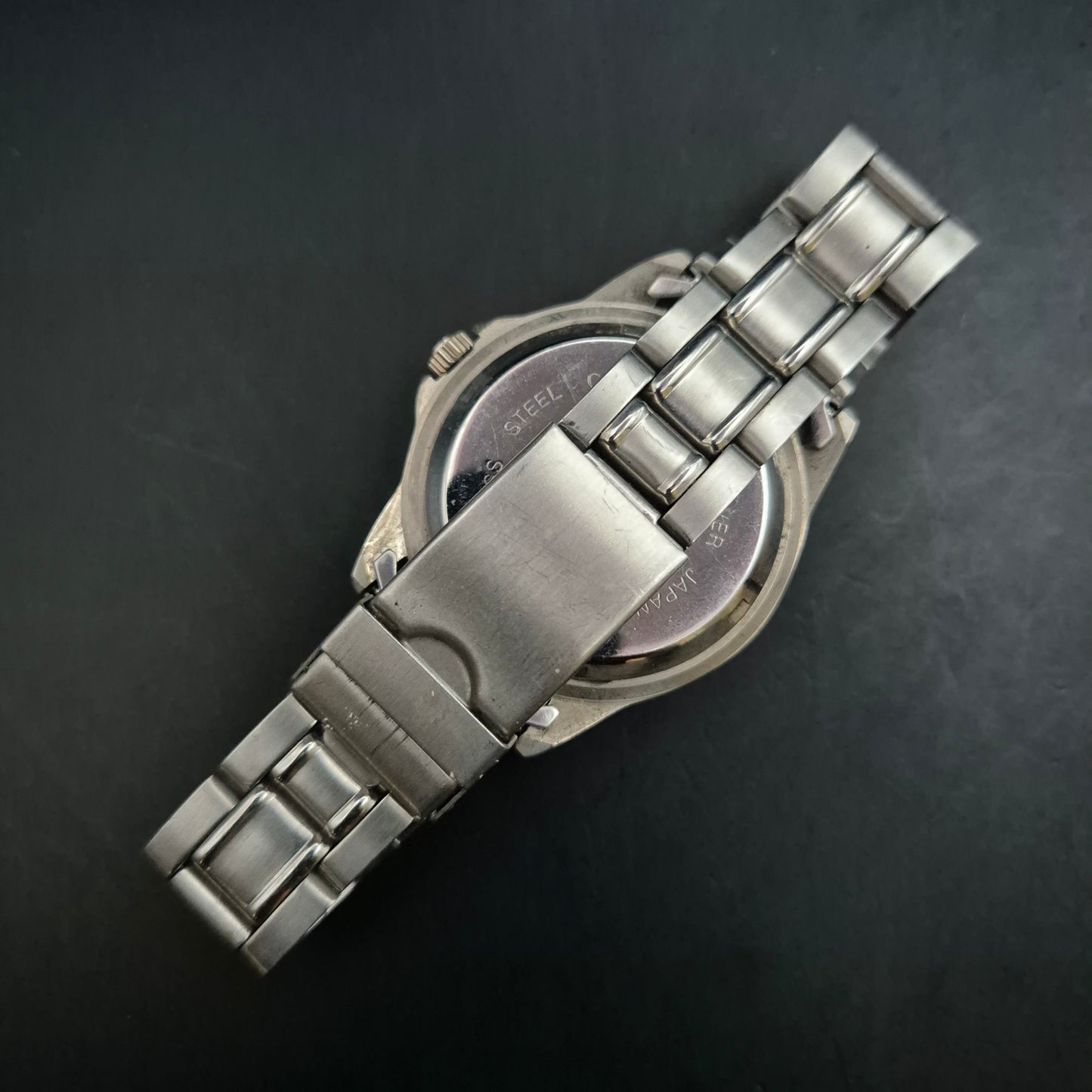 Rovel Herren Uhr – Sportlicher Look mit Kompass-Lünette