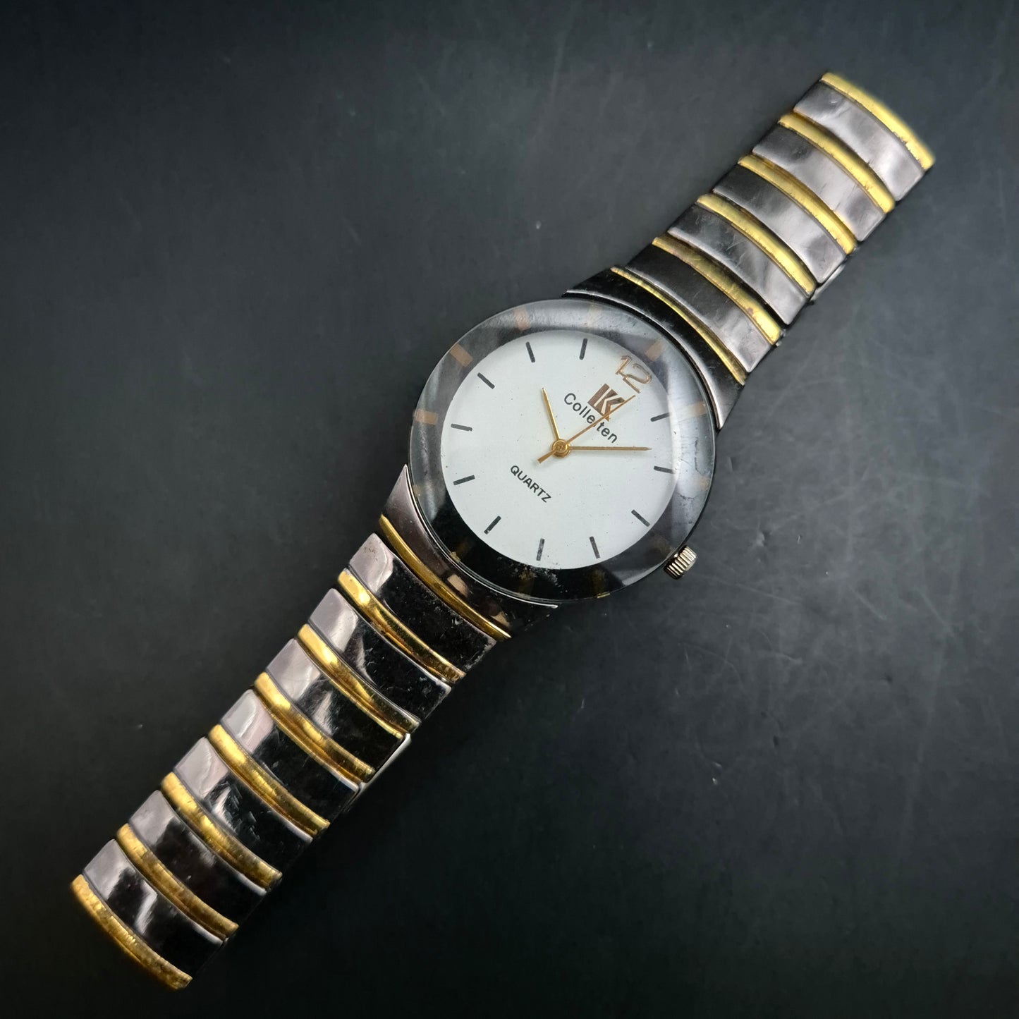 Colleften Damen Uhr – Schwarz-Weiß mit Bicolor Zugarmband