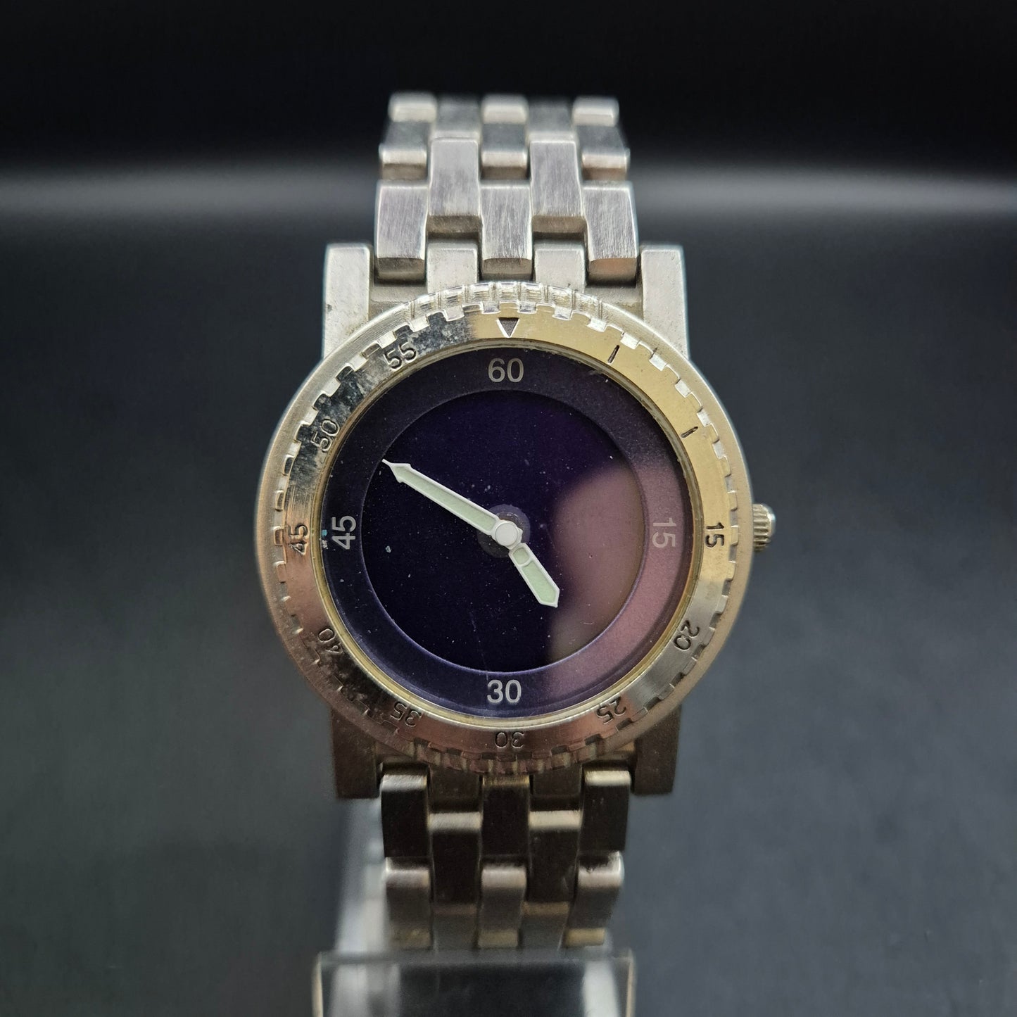 Markante Herren Uhr – Tiefblaues Zifferblatt mit Diver-Lünette