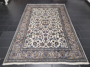 Keshan – Handgeknüpfter Orientteppich aus reiner Schurwolle – 300 × 195 cm