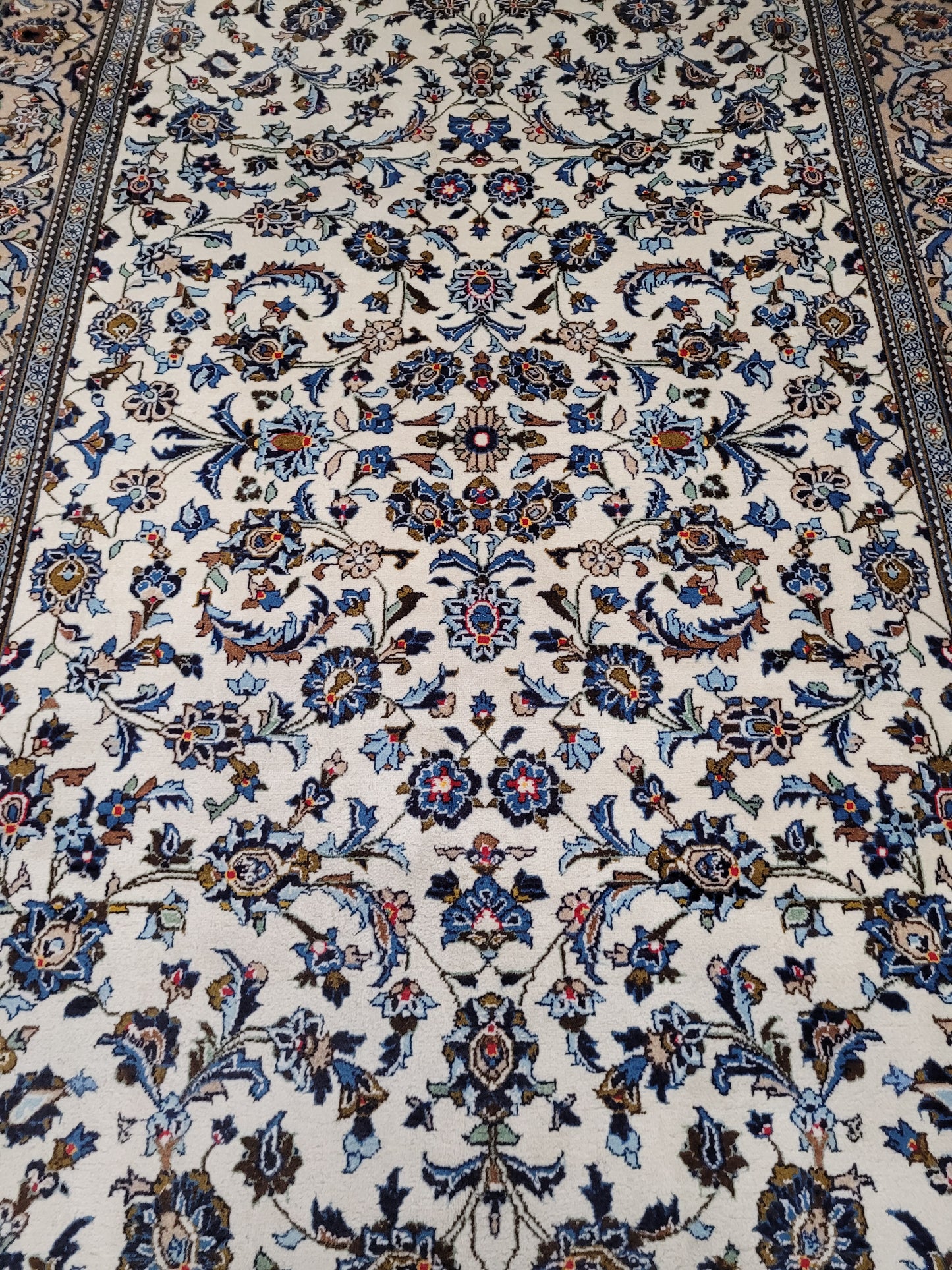 Keshan – Handgeknüpfter Orientteppich aus reiner Schurwolle – 300 × 195 cm