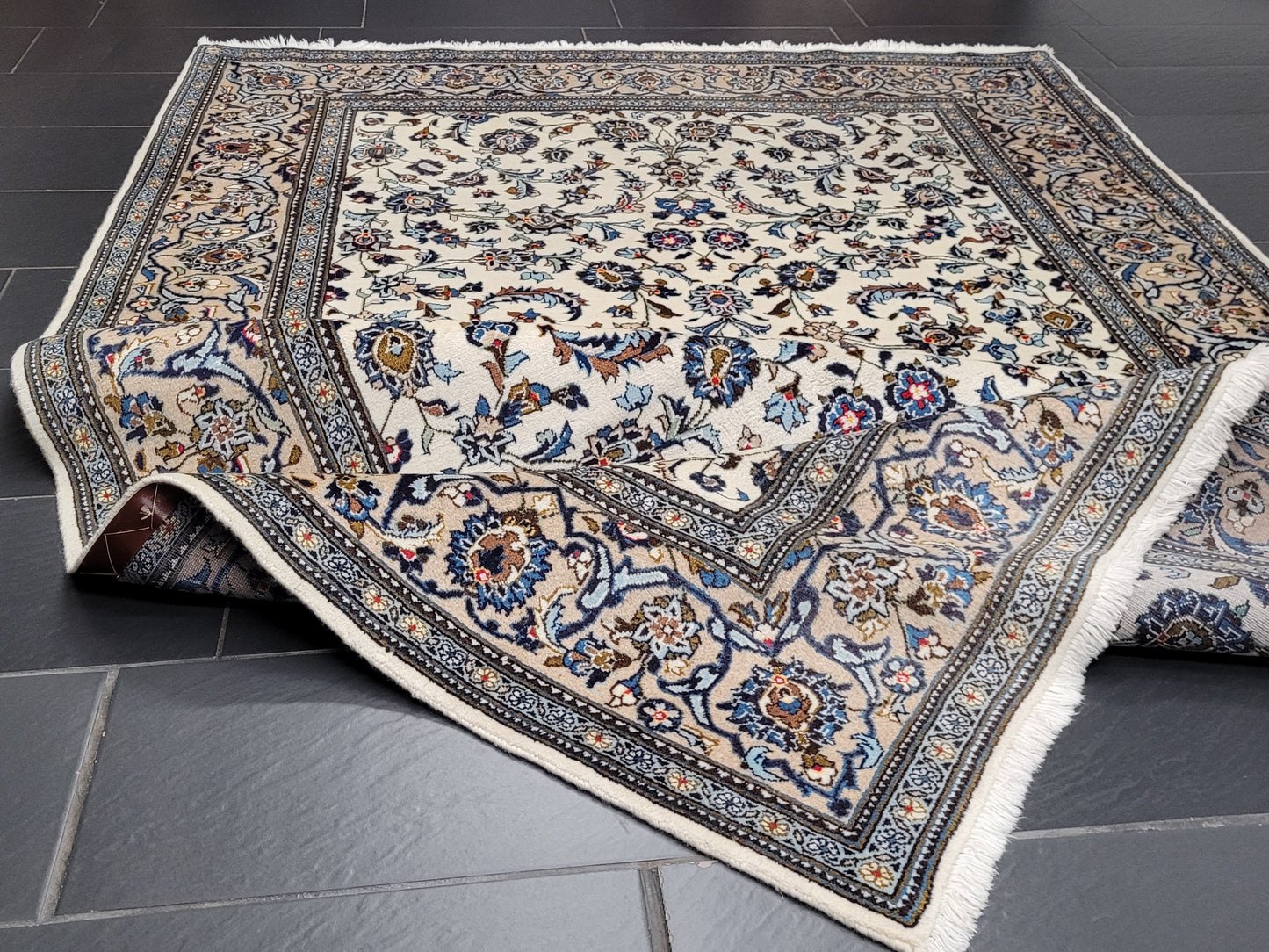 Keshan – Handgeknüpfter Orientteppich aus reiner Schurwolle – 300 × 195 cm