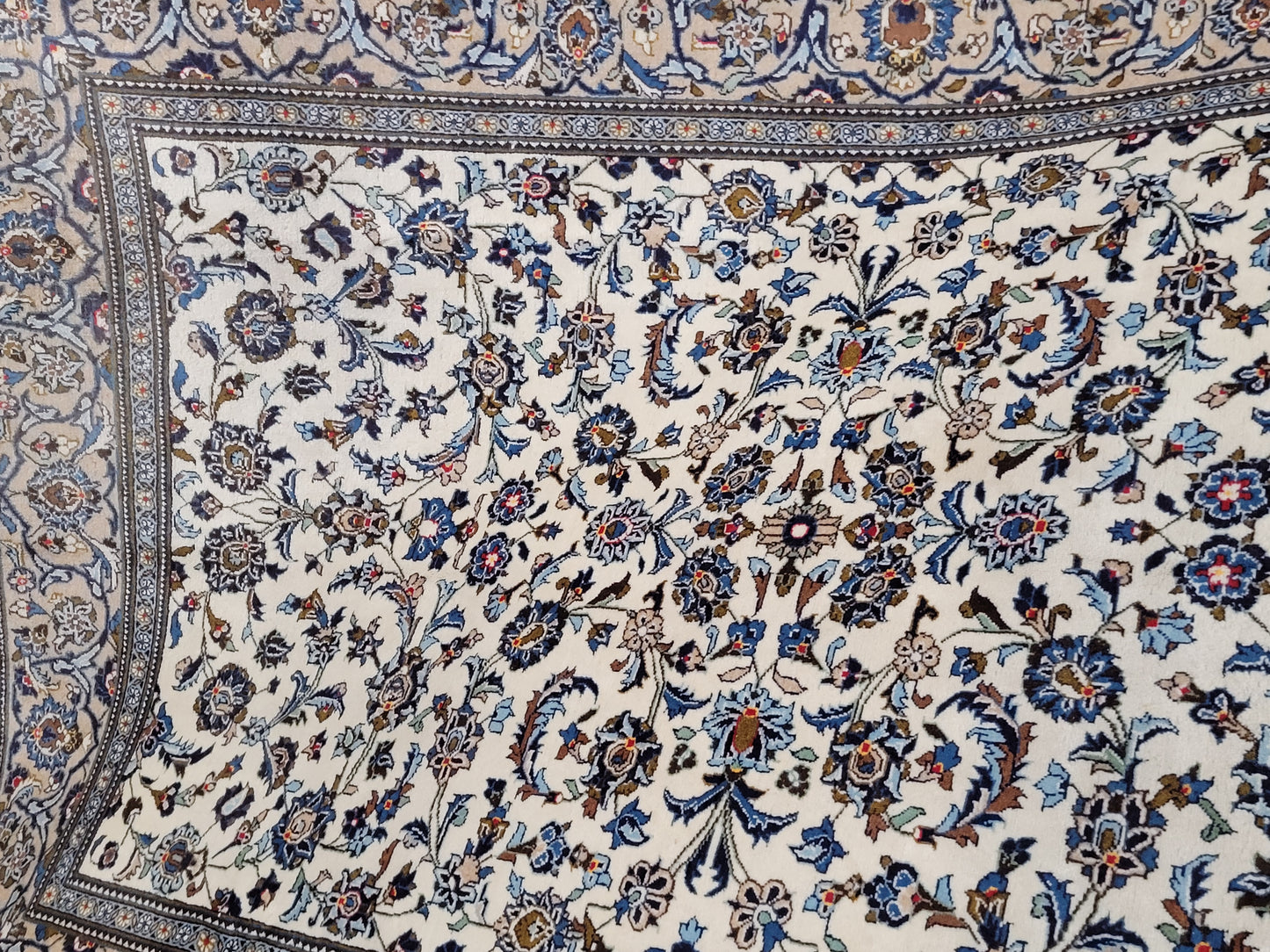 Keshan – Handgeknüpfter Orientteppich aus reiner Schurwolle – 300 × 195 cm