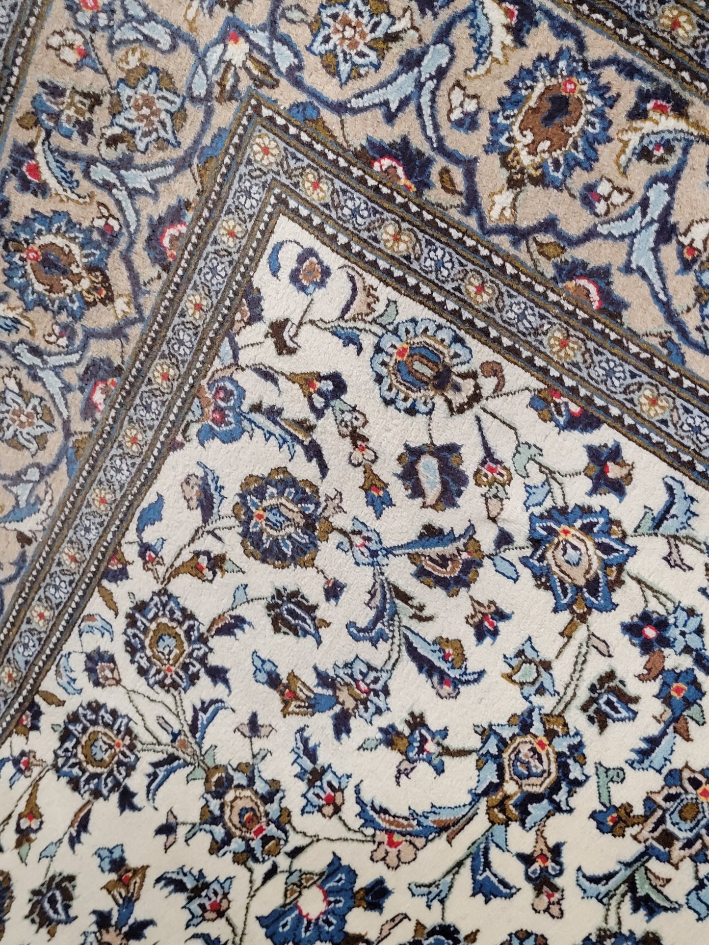 Keshan – Handgeknüpfter Orientteppich aus reiner Schurwolle – 300 × 195 cm