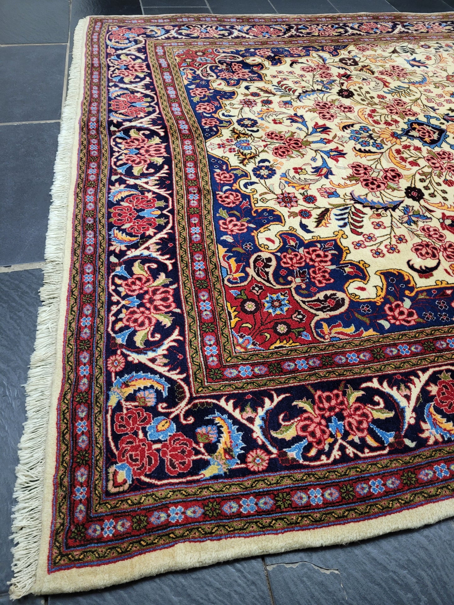 Bidjar – Persischer Orientteppich aus Korkwolle – handgeknüpft