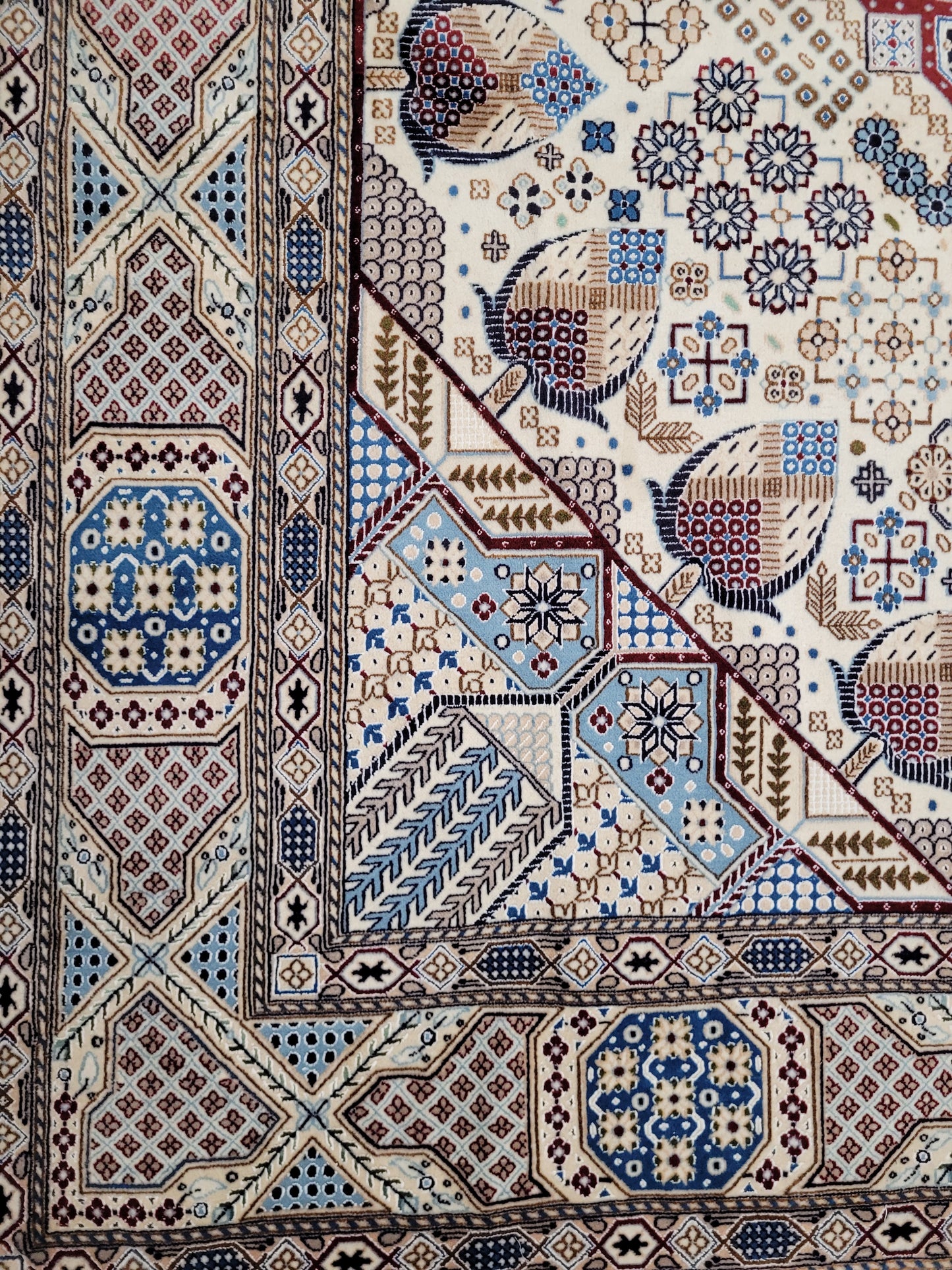 Nain Teppich – Korkwolle mit Seide – 310 × 200 cm – handgeknüpft