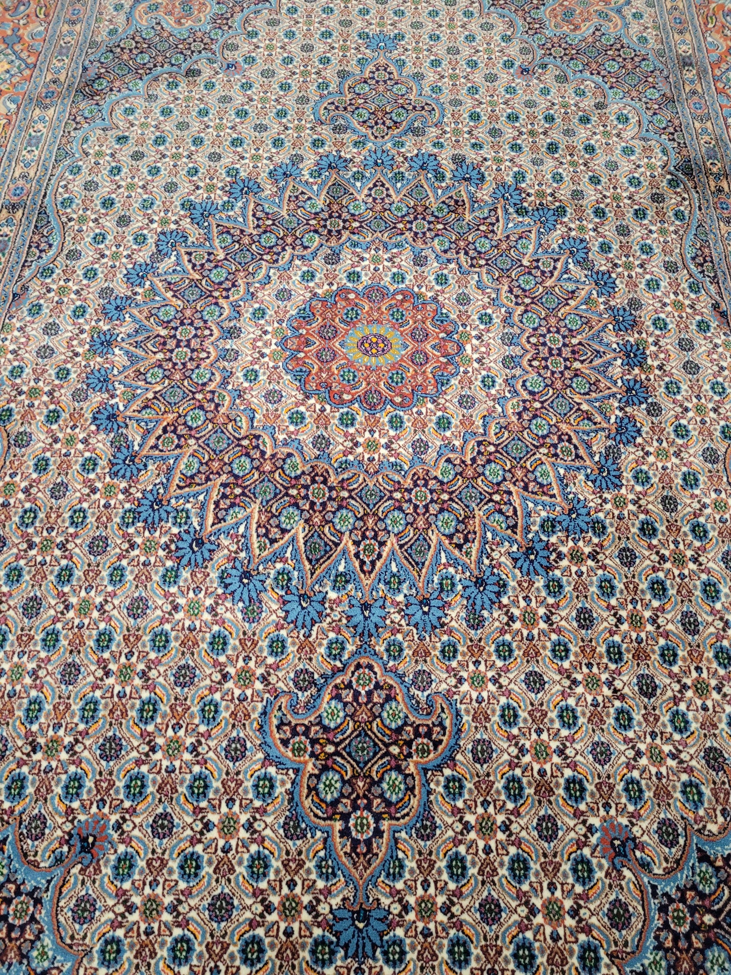 Moud Teppich Korkwolle mit Seide Medaillon Design 300 × 190 cm