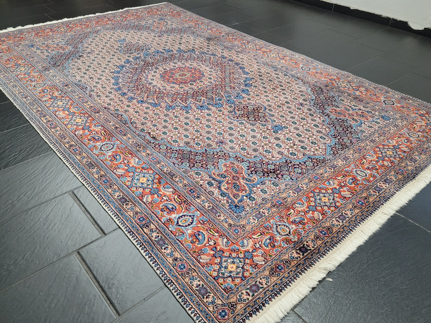 Moud Teppich Korkwolle mit Seide Medaillon Design 300 × 190 cm