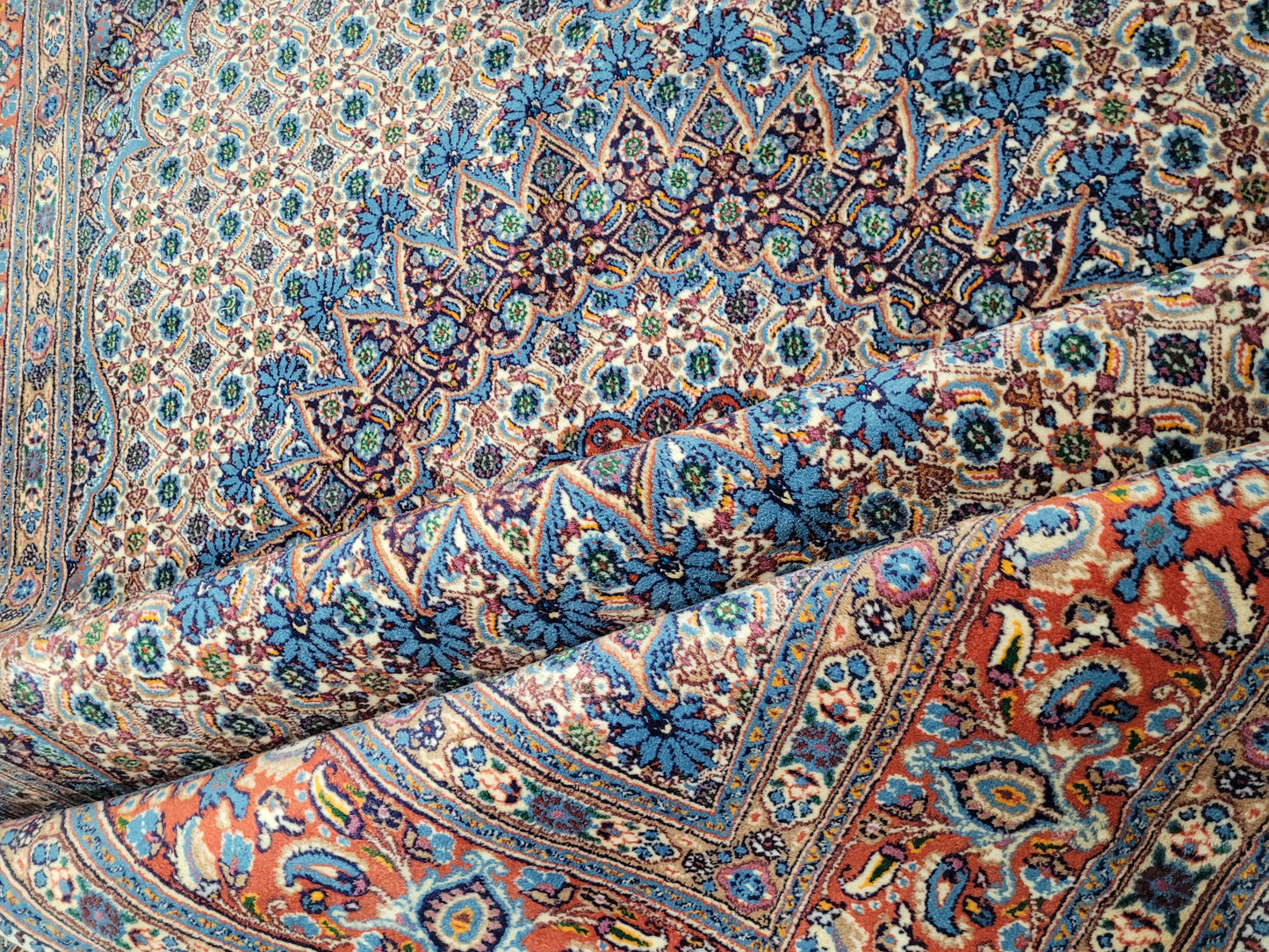 Moud Teppich Korkwolle mit Seide Medaillon Design 300 × 190 cm