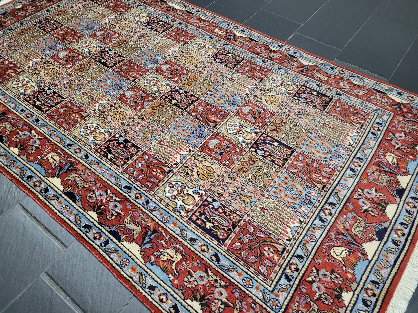 Moud Teppich Korkwolle Felderdesign 265 × 155 cm