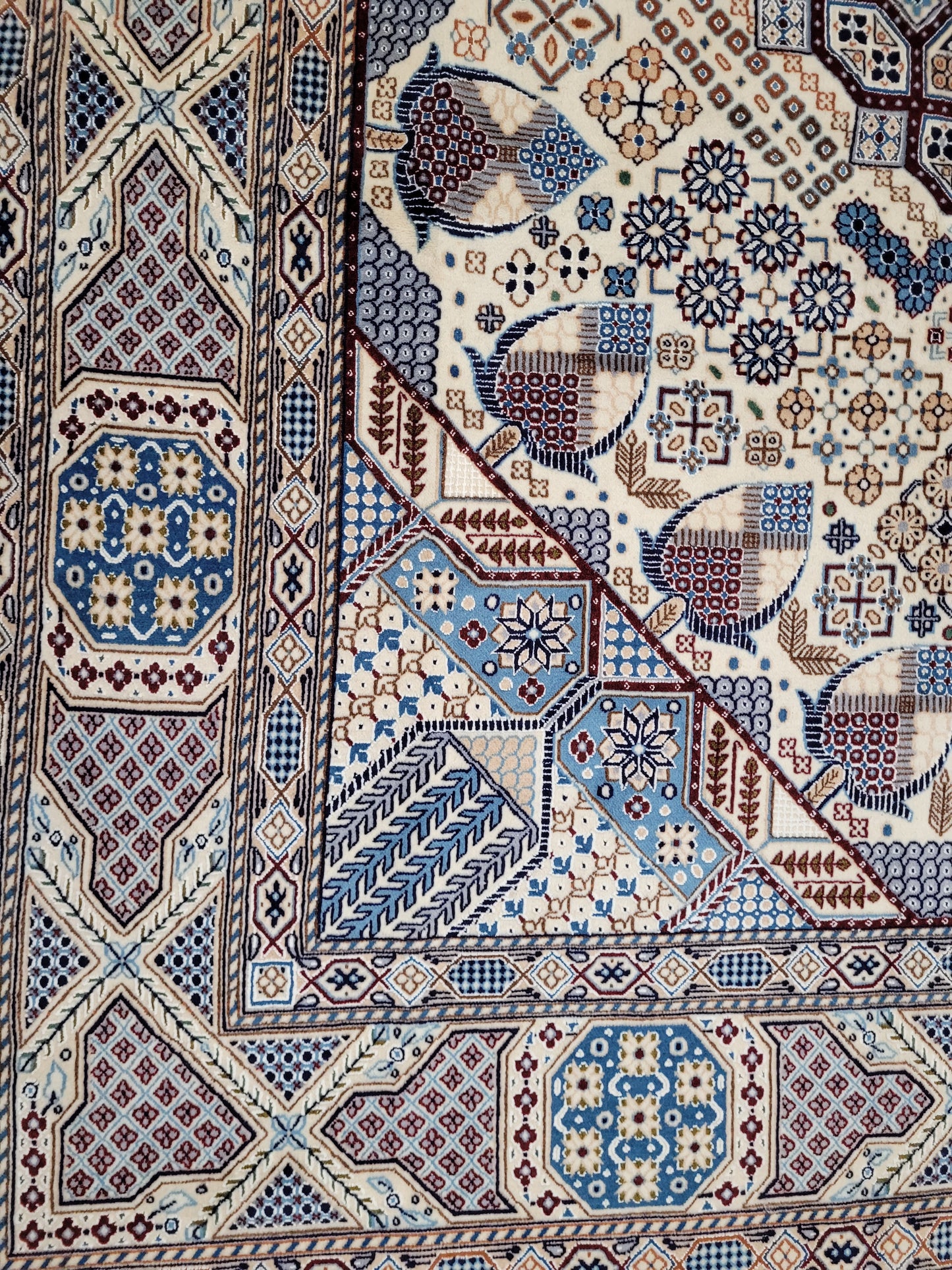 Nain Teppich Korkwolle mit Seide feine Knüpfung 315 × 205 cm