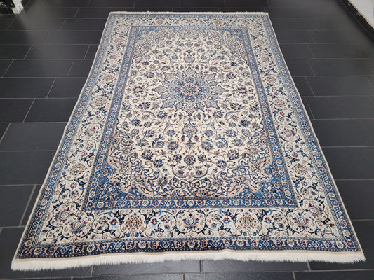 Nain Teppich Korkwolle mit Seide feine Knüpfung 310 × 205 cm