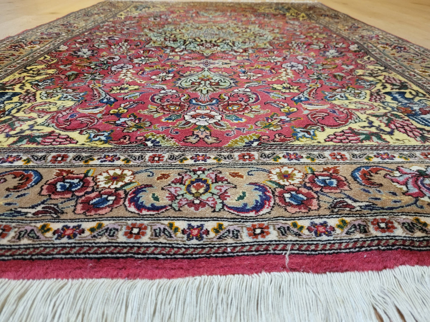 Täbriz Teppich 50er Seide auf Baumwolle 155 × 100 cm