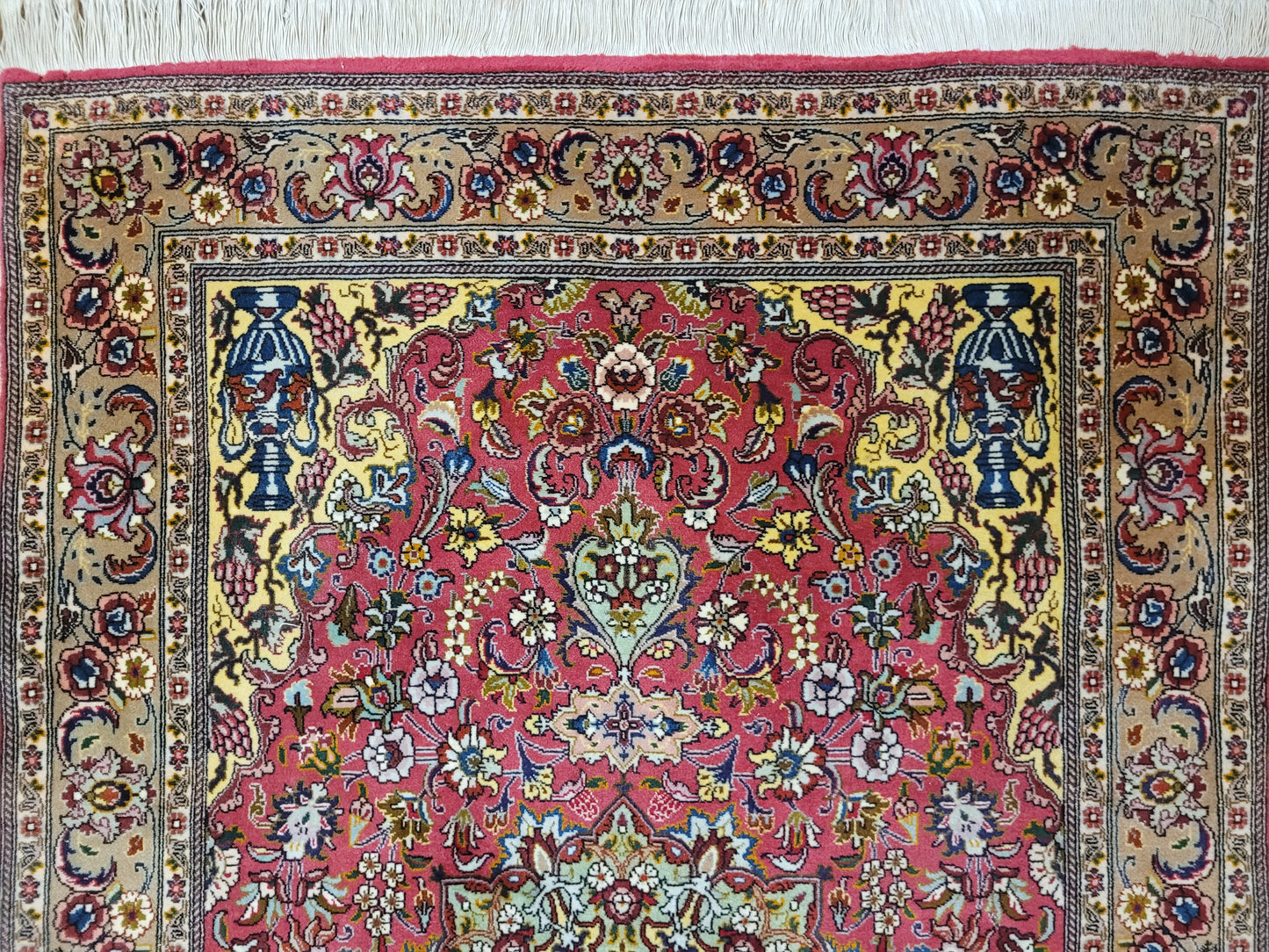 Täbriz Teppich 50er Seide auf Baumwolle 155 × 100 cm