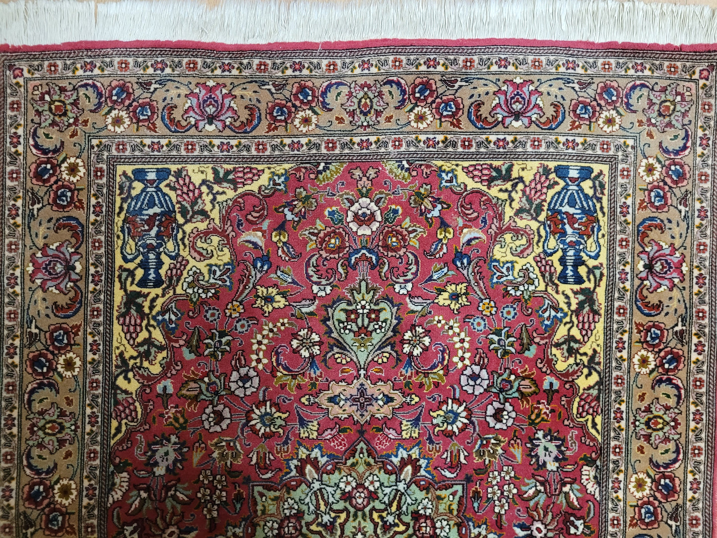 Täbriz Teppich 50er Seide auf Baumwolle 155 × 100 cm