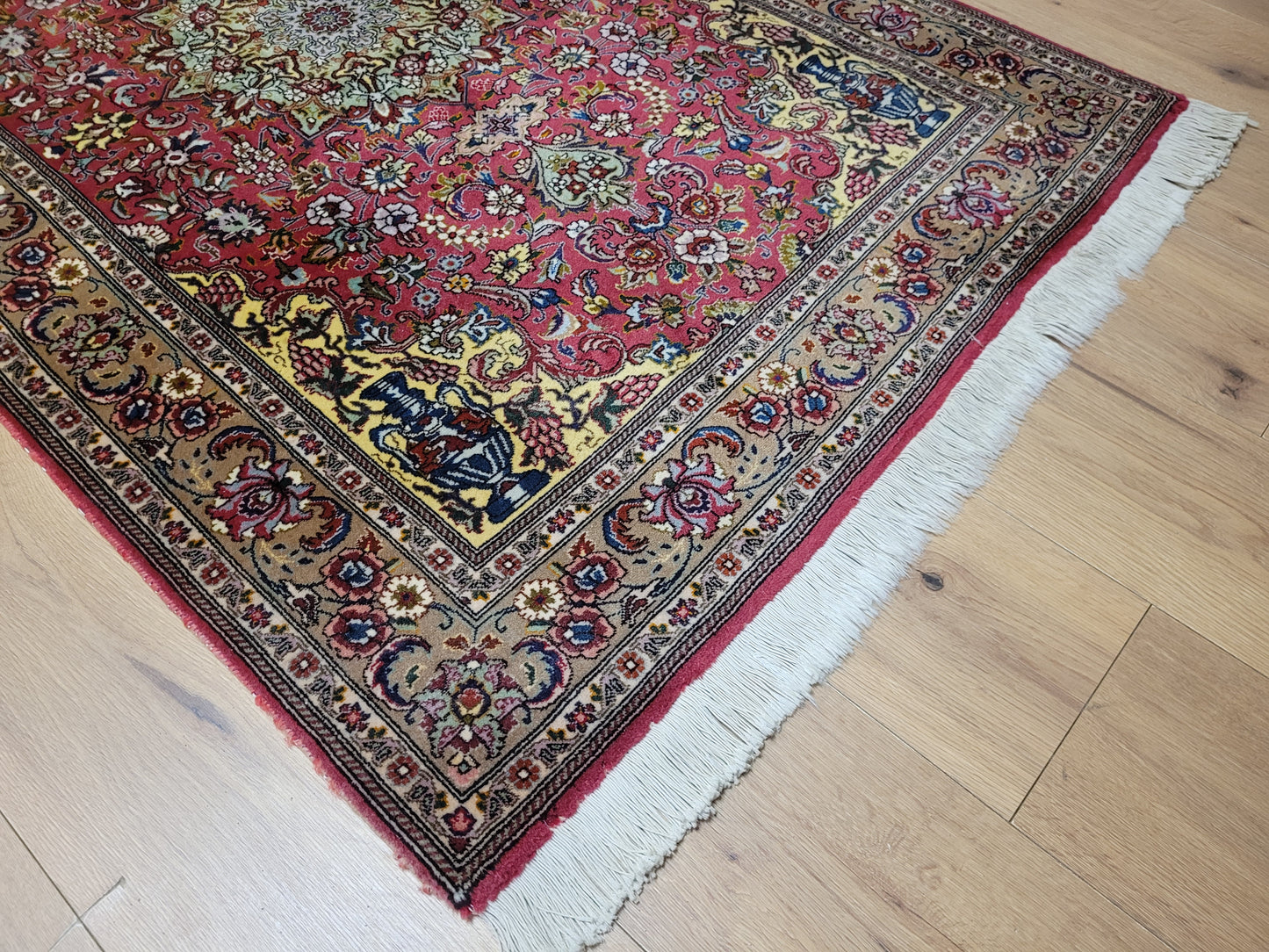 Täbriz Teppich 50er Seide auf Baumwolle 155 × 100 cm