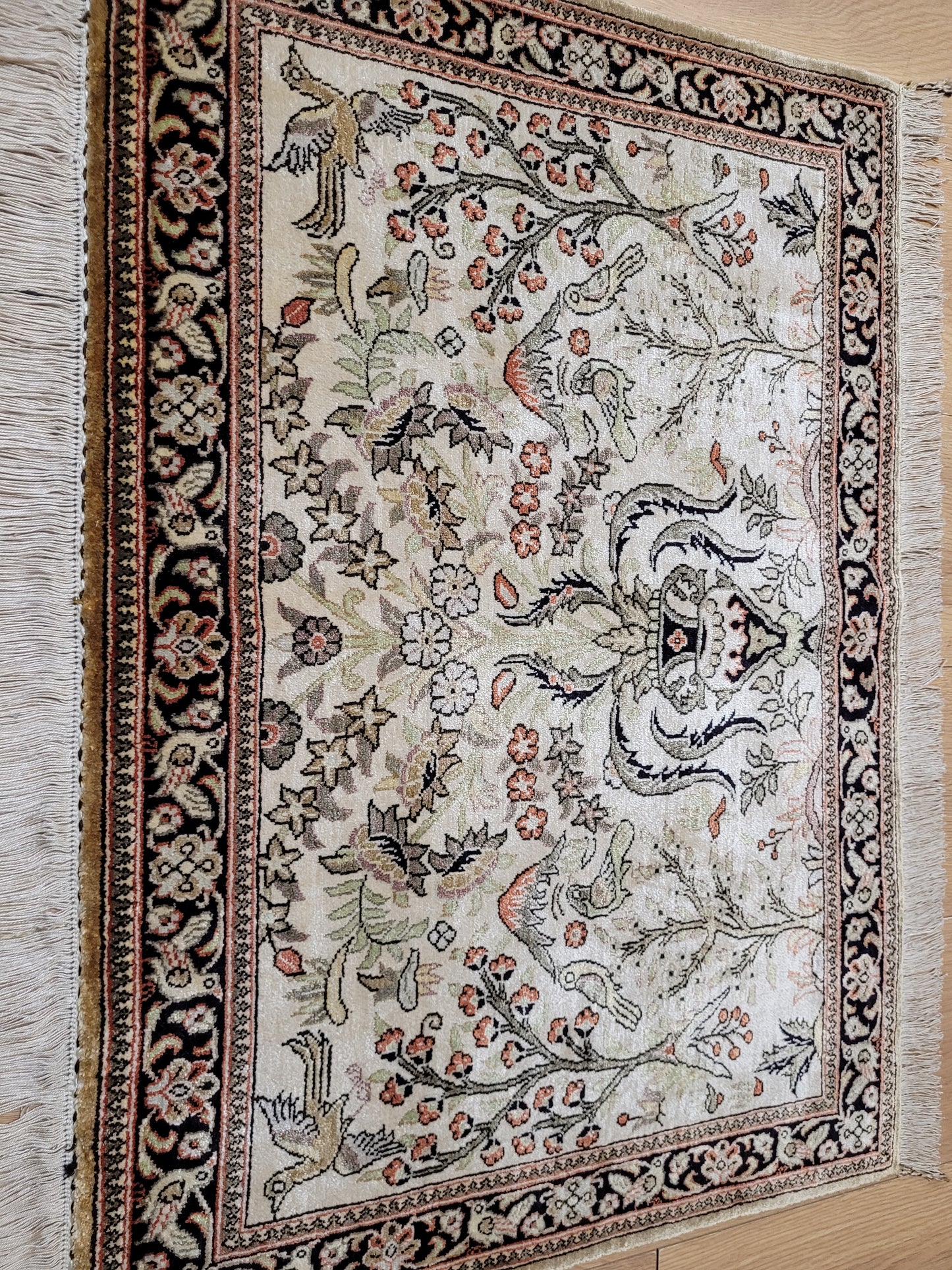 Ghom Seidenteppich florales Vogelmotiv feine Knüpfung 79x57 cm