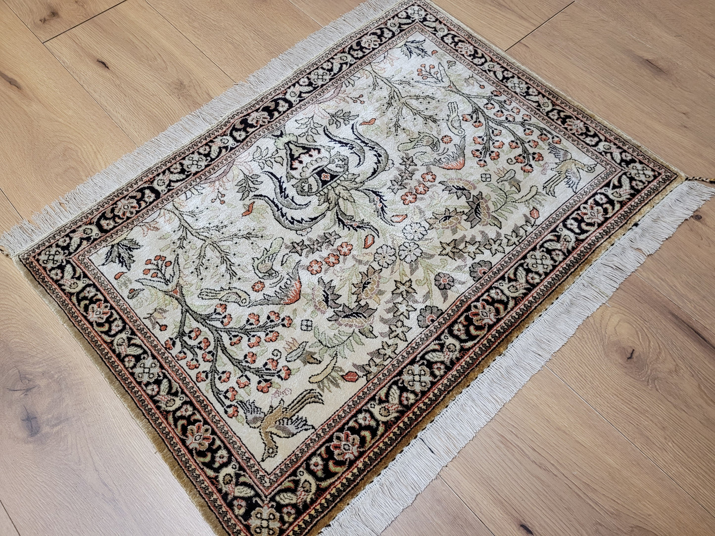 Ghom Seidenteppich florales Vogelmotiv feine Knüpfung 79x57 cm