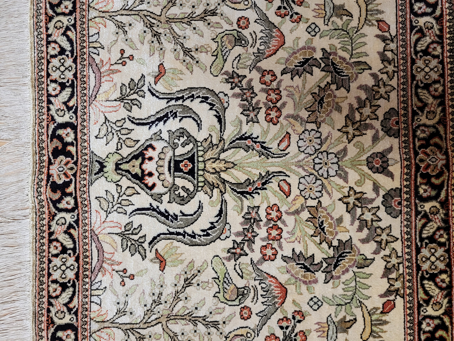 Ghom Seidenteppich florales Vogelmotiv feine Knüpfung 79x57 cm